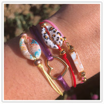 Satijnkoord en macramé armbandjes