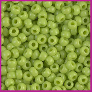 Miyuki rocailles 8/0 opaque chartreuse 416