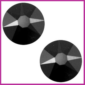 Swarosvki plaksteen SS34 (7 - 7,3mm) Jet
