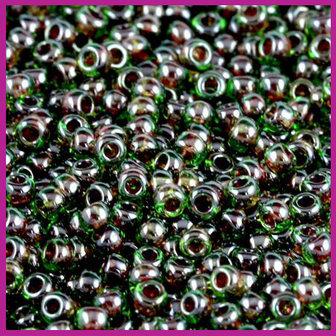 ToHo rocailles 8/0 Inside Color Peridot Fuchsia Lined