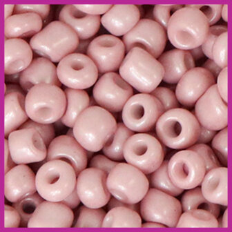 Rocailles 6/0 (4mm) Antique pink