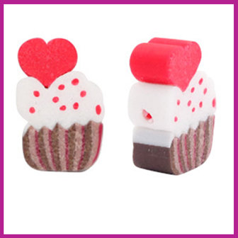 Polymeer kraal cupcake bruin rood hartje