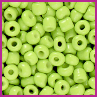Rocailles 6/0 (4mm) lime green