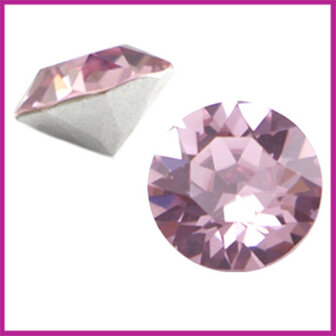 Swarovski puntsteen SS39 (8mm) Light Amethyst