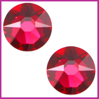 Swarosvki plaksteen SS34 (7 - 7,3mm) Ruby red