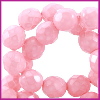 Glaskraal pastel (Tsjechi&iacute;) facet 6mm soft rose pink