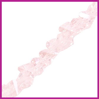 Glaskraal top facet triangle 4mm Light pink