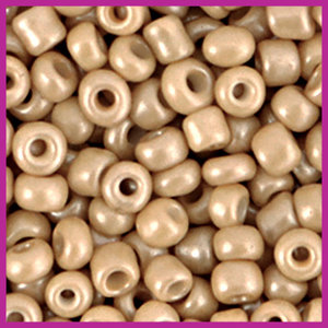 Rocailles 6/0 (4mm) champagne beige