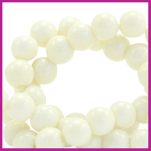Glaskraal opaque Ø4mm off white