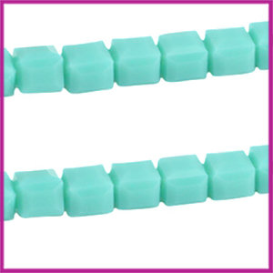 Glaskraal top facet cube 4x4mm Turquoise