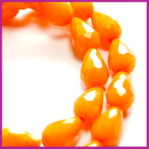 Glaskraal facet druppel 8x11mm Oranje opaque